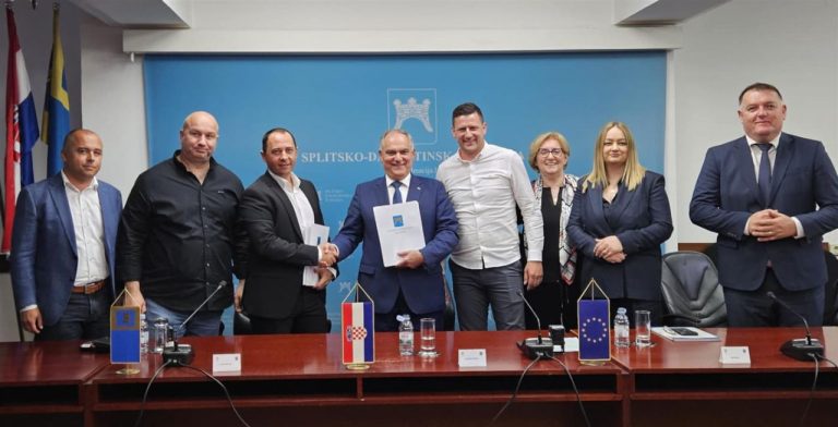 Potpisan ugovor o izgradnji centra za starije osobe Dragljane