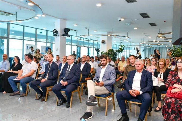 U Kaštelima održano informativno događanje „EU FONDOVI – Nove prilike 2021.-2027.