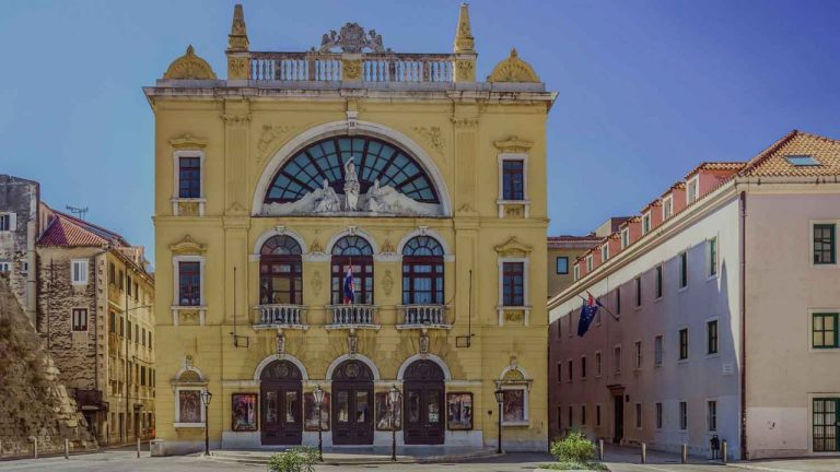 Ugradnja dizala u HNK u tijeku – TOURISM4ALL